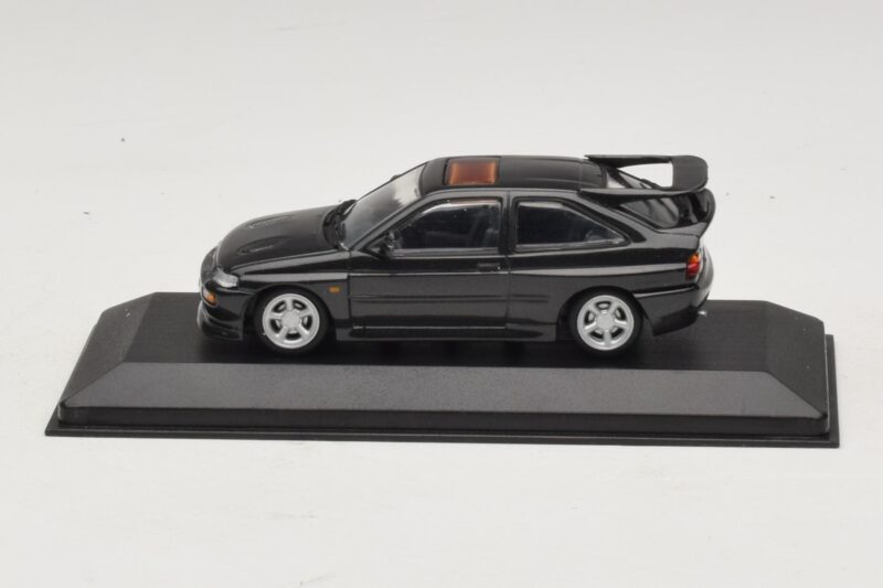 Ford Escort RS Cosworth Nero Metallizzato Minichamps 1:43 430082106 Pressofusione
