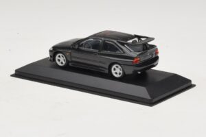 Ford Escort RS Cosworth Nero Metallizzato Minichamps 1:43 430082106 Pressofusione — immagine 3 di 4