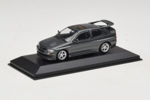 Ford Escort RS Cosworth Verde Scuro Metallizzato Minichamps 1:43 430086300 Pressofusione — immagine 2 di 4