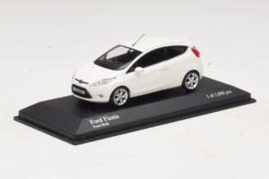 Ford Fiesta Mk6 Bianco Minichamps 1:43 400088002 Pressofusione — immagine 2 di 4