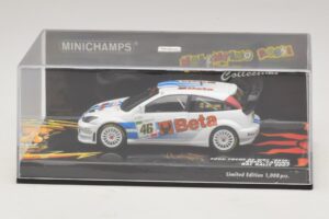 Ford Focus RS WRC #46 V. Rossi / C. Cassina RAC Rally 2007 Scatola Danneggiata Minichamps 1:43 400078446-O1 Pressofusione — immagine 4 di 5
