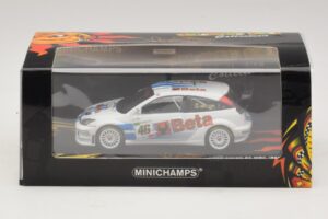 Ford Focus RS WRC #46 V. Rossi / C. Cassina RAC Rally 2007 Minichamps 1:43 400078446 Pressofusione — immagine 5 di 5