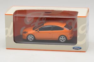 Ford Focus ST Mk2 Electric Orange Minichamps 1:43 400087302 Pressofusione — immagine 4 di 4