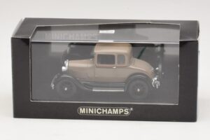 Ford Model A Standard Coupe Beige Minichamps 1:43 400082102 Pressofusione — immagine 4 di 4