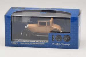 Ford Model A Standard Coupé Bronzo Minichamps 1:43 403082103 Pressofusione — immagine 4 di 4
