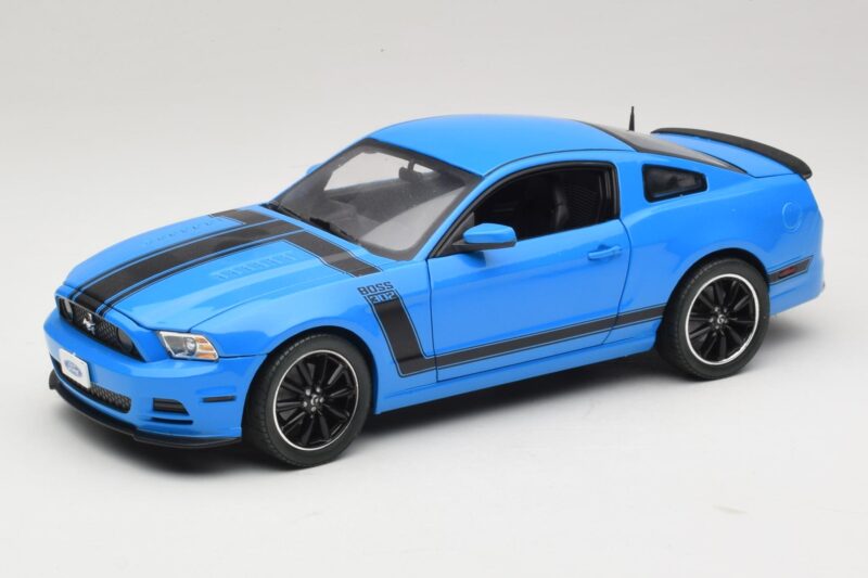 Ford Mustang Boss 302 S197 Blu Shelby Collectibles 1:18 25414S Pressofusione