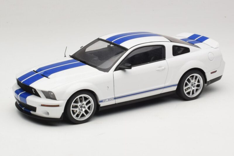 Ford Shelby Cobra GT500 Concept Bianco con Striscia Blu AUTOart 1:18 73052 Pressofusione