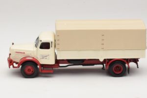Henschel HS 140 Autocarro a Pianale Bianco Rosso Minichamps 1:43 439171020 Pressofusione — immagine 3 di 6