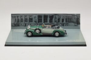 Horch 853 Cabriolet Verde Minichamps 1:43 436012034 Pressofusione