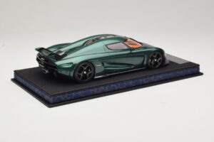 Koenigsegg Regera Carbonio Verde Sfumato FrontiArt 1:18 AS010-110 Resina — immagine 2 di 7