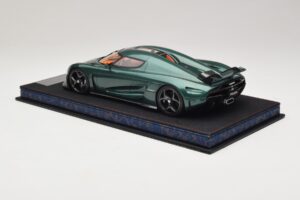 Koenigsegg Regera Carbonio Verde Sfumato FrontiArt 1:18 AS010-110 Resina — immagine 4 di 7