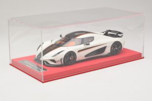 Koenigsegg Regera Bianco con Carbonio Nero FrontiArt 1:18 REMC043 Resina — immagine 6 di 7