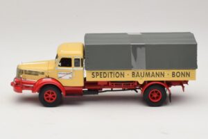 Krupp Titan Autocarro a Pianale Baumann Bonn Minichamps 1:43 439069025 Pressofusione — immagine 3 di 6