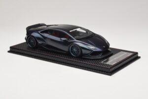 Lamborghini Huracan Liberty Walk Chameleon Blue GS Model 1:18 REMC045 Resina — immagine 4 di 7