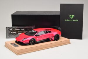 Lamborghini Murcielago Liberty Walk Rosa Lucido AB Models 1:18 REMC044 Resina — immagine 7 di 7