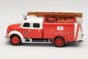 Magirus-Deutz Merkur TLF 16 Vigili del Fuoco Dortmund Minichamps 1:43 439141972 Pressofusione — immagine 3 di 6