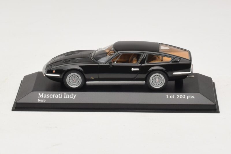 Maserati Indy Nero Minichamps 1:43 Maserati Indy Nero Minichamps 1:43 437123121 Pressofusione