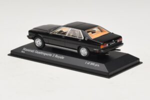 Maserati Quattroporte III Royale Nero Minichamps 1:43 437123501 Pressofusione — immagine 3 di 4