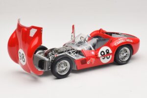 Maserati Tipo 61 #98 C. Shelby Times Mirror Grand Prix for Sportscars 1960 Minichamps 1:18 100601298 Pressofusione — immagine 2 di 8