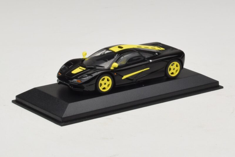 McLaren F1 Nero Con Strisce Gialle Minichamps 1:43 MCLAREN004 Pressofusione