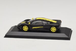McLaren F1 Nero Con Strisce Gialle Minichamps 1:43 MCLAREN004 Pressofusione — immagine 3 di 4