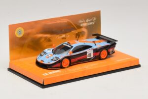 McLaren F1 GTR Gulf Team Davidoff #41 P-H. Raphanel / J-M. Gounon FIA GT Championship 1997 Minichamps 1:43 533174341 Pressofu — immagine 2 di 4