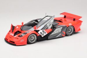 McLaren F1 GTR Lark #44 Tsuchiya / Ayles 24 Hours of Le Mans 1997 Minichamps 1:18 530133744 Pressofusione — immagine 2 di 8