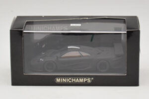 McLaren F1 GTR Longtail Nero Opaco 1997 Minichamps 1:43 MCLAREN010 Pressofusione — immagine 4 di 4
