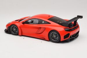 McLaren MP4-12C GT3 Rosso 2013 Minichamps 1:18 151121392 Pressofusione — immagine 5 di 6
