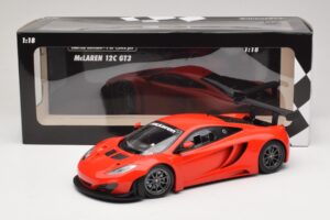 McLaren MP4-12C GT3 Rosso 2013 Minichamps 1:18 151121392 Pressofusione — immagine 6 di 6