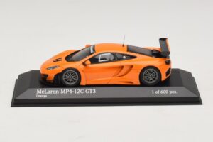 McLaren MP4-12C GT3 Street Arancione Minichamps 1:43 437121399 Pressofusione