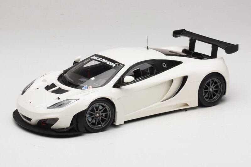McLaren MP4-12C GT3 Bianco 2013 Minichamps 1:18 151121394 Pressofusione