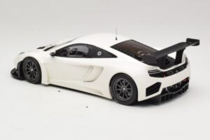 McLaren MP4-12C GT3 Bianco 2013 Minichamps 1:18 151121394 Pressofusione — immagine 5 di 6