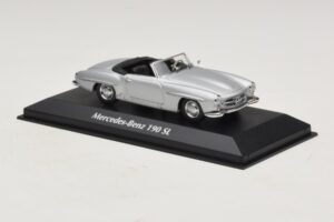 Mercedes 190 SL W121 Argento Maxichamps 1:43 940033130 Pressofusione — immagine 3 di 4