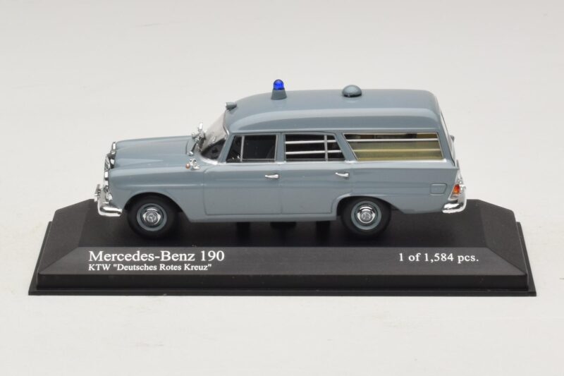 Mercedes 190 W110 Ambulanza DRK Minichamps 1:43 400037270 Pressofusione