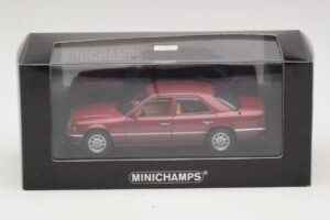 Mercedes 230E W124 Rosso Metallizzato Minichamps 1:43 400037001 Pressofusione — immagine 4 di 4