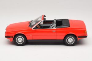 Mercedes 300 Cabriolet Rosso Scuro Minichamps 1:43 437032131 Pressofusione — immagine 3 di 6