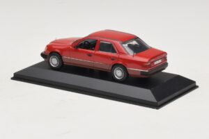 Mercedes 300D W124 Turbo Rosso Minichamps 1:43 3210 Pressofusione — immagine 3 di 4