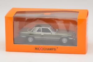 Mercedes 450 SLC C107 Verde Scuro Metallizzato Maxichamps 1:43 940033420 Pressofusione — immagine 4 di 4