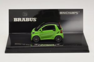 Mercedes Brabus Ultimate 120 Verde Minichamps 1:43 437032700 Pressofusione