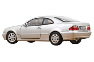Mercedes CLK C208 Brilliant Silver Norev 1:18 183335 Pressofusione — immagine 3 di 3