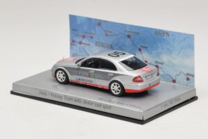 Mercedes E-Class #5 Team Auto Motor und Sport Rally Paris-Peking 2007 Minichamps 1:43 B66962261 Pressofusione — immagine 3 di 5