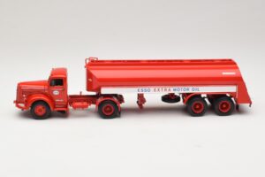 Mercedes LS315 Tanksattelzug Esso Minichamps 1:43 499034770 Pressofusione — immagine 3 di 6
