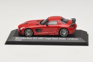Mercedes SLS AMG C197 Black Series Rosso Minichamps 1:43 437033021 Pressofusione