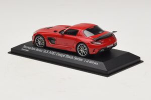 Mercedes SLS AMG C197 Black Series Rosso Minichamps 1:43 437033021 Pressofusione — immagine 3 di 4
