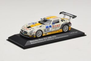 Mercedes SLS AMG GT3 #22 Rowe Racing Graf / Jager Nurburgring 24 Hours 2013 Minichamps 1:43 410133222 Pressofusione — immagine 2 di 4
