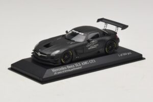 Mercedes SLS AMG GT3 45 Years of Driving Performance Nero Minichamps 1:43 410133200 Pressofusione — immagine 2 di 4