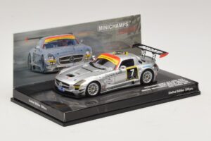 Mercedes SLS AMG GT3 #7 Black Falcon Jager / Seyffarth 24 Hours of Dubai 2011 Minichamps 1:43 437110307 Pressofusione — immagine 2 di 5