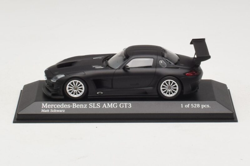Mercedes SLS AMG GT3 Nero Opaco Minichamps 1:43 Mercedes SLS AMG GT3 Nero Opaco Minichamps 1:43 410113200 Pressofusione