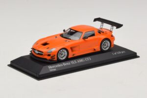 Mercedes SLS AMG GT3 Street Orange Minichamps 1:43 410113204 Pressofusione — immagine 2 di 4